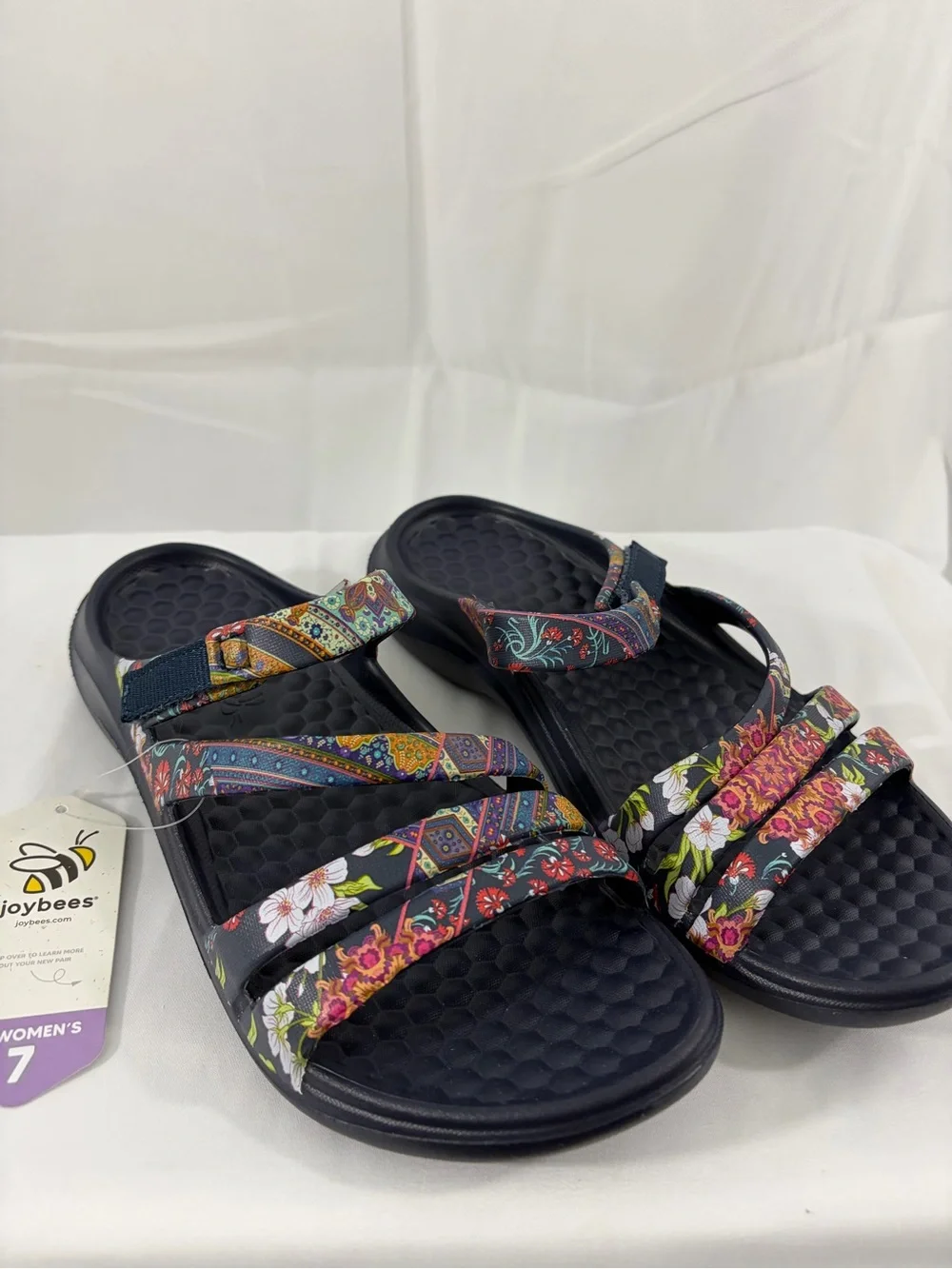 NWT Joybees Women’s 7W Blue Multicolor Patterned Slide Sandals